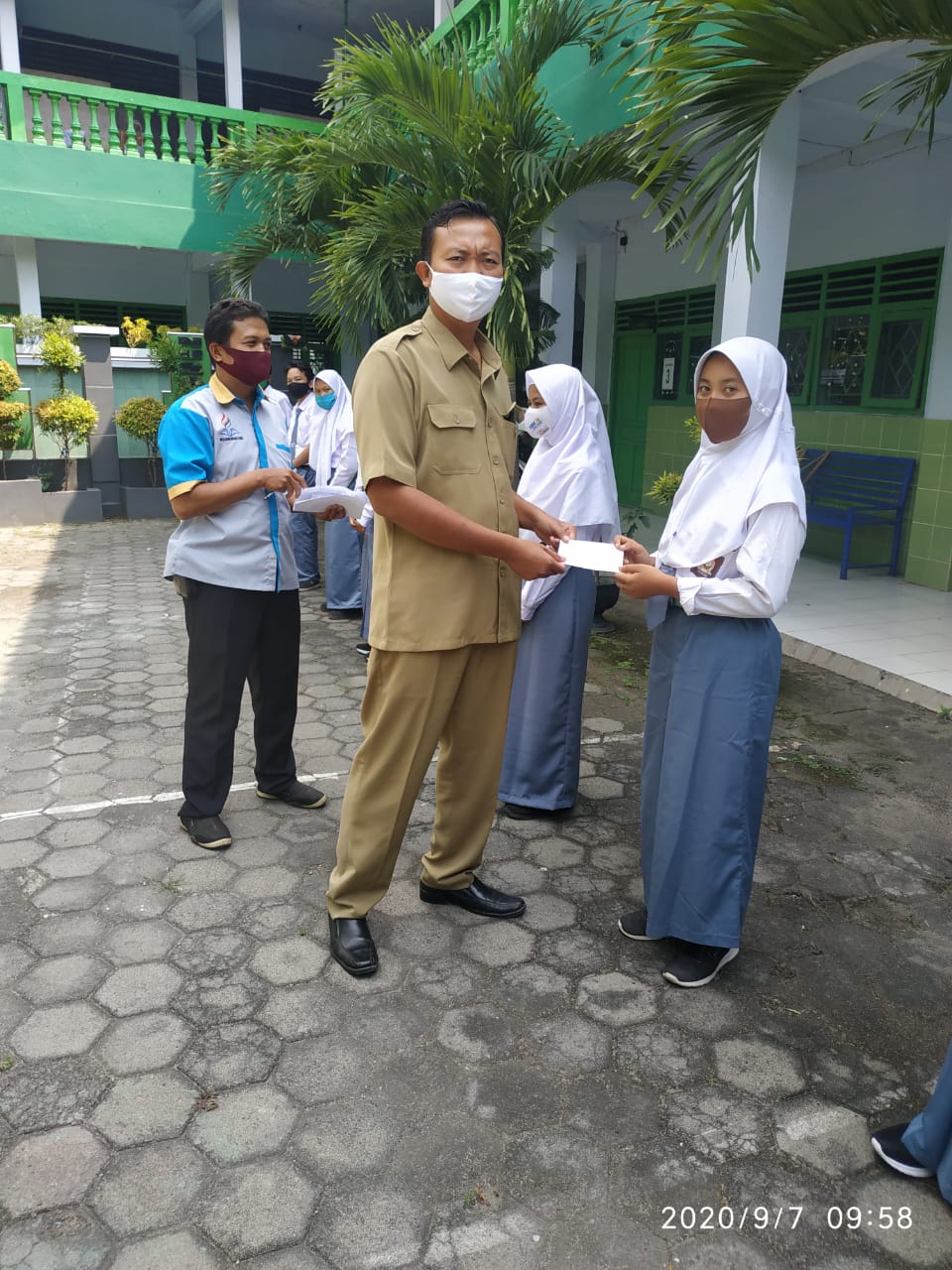 WhatsApp Image 2020-09-11 at 10-45-59